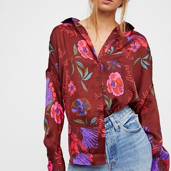 Free People Tops - 💲FREE PEOPLE Champs De Fleurs HiLow Oversized Top